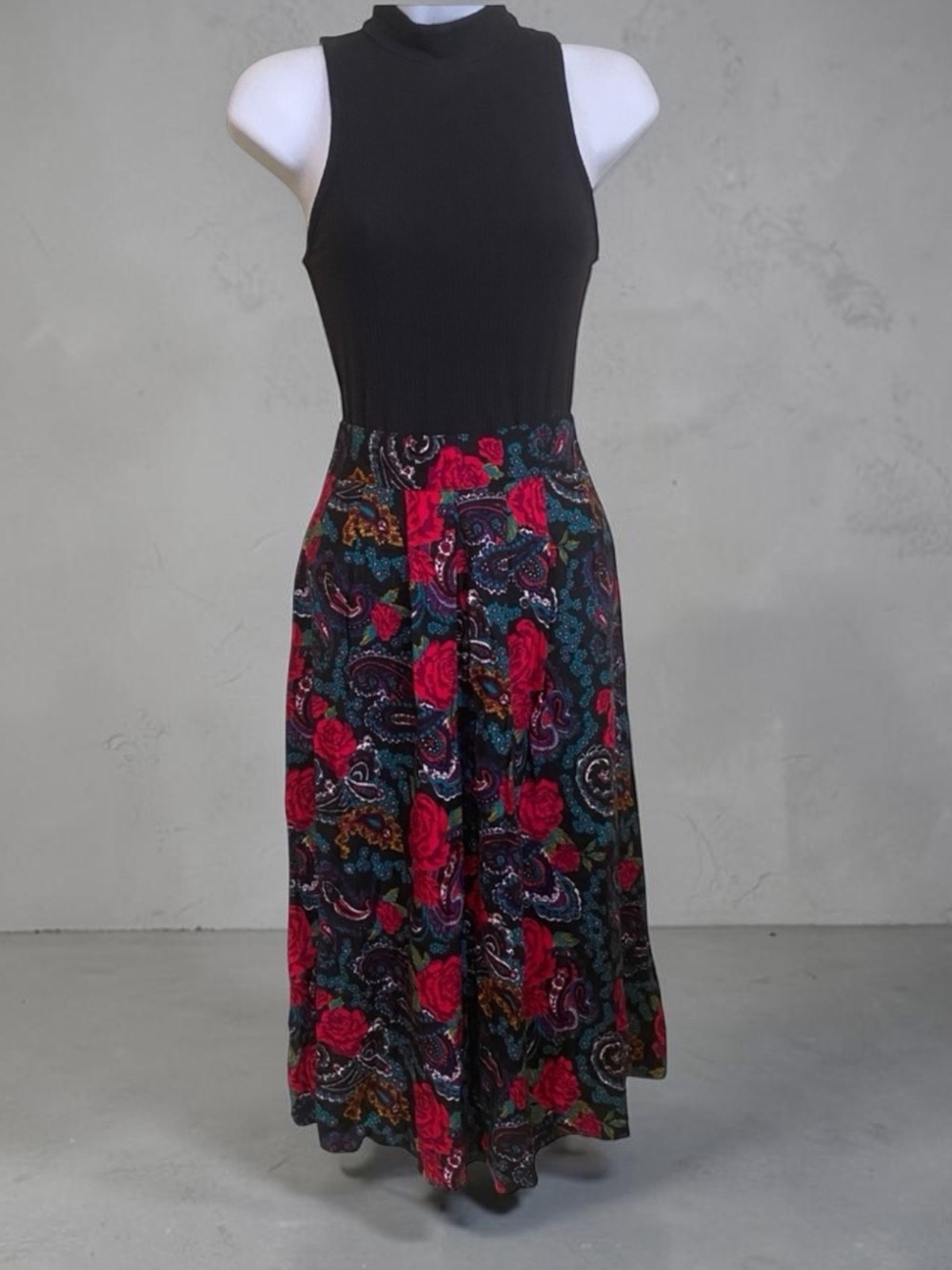 VTG 90’s Norton McNaughton Midi Skirt Paisley Dark Floral Dark Romantic SZ 6